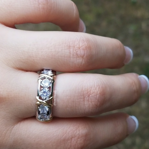 Two Tone X O Eternity Wedding Band Ring - Picture 8 of 8